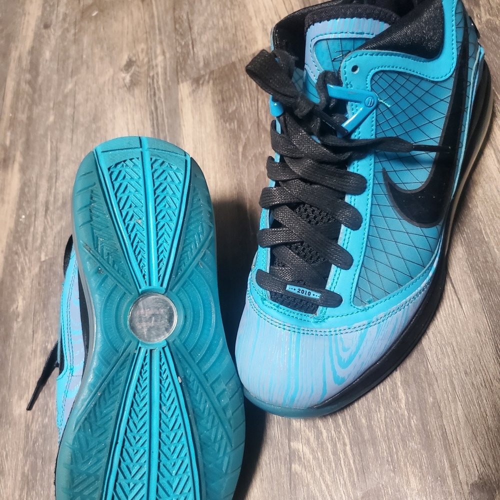 Lebron James Miami All Stars size 6 youth